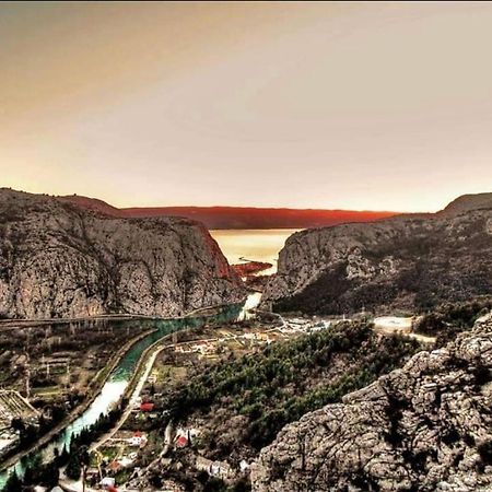 Apartmani Branko Vojnovic Omiš Exteriér fotografie