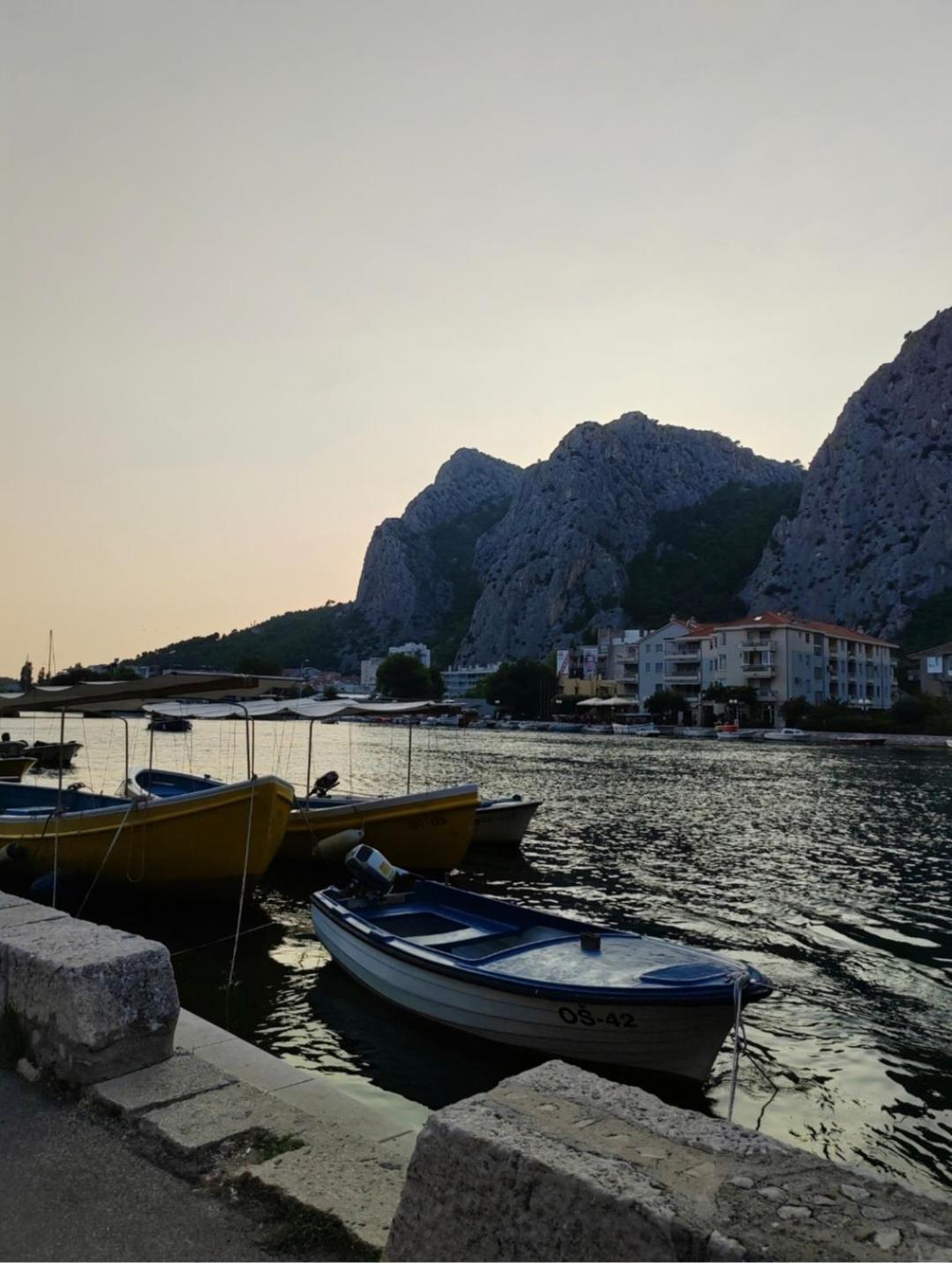Apartmani Branko Vojnovic Omiš Exteriér fotografie