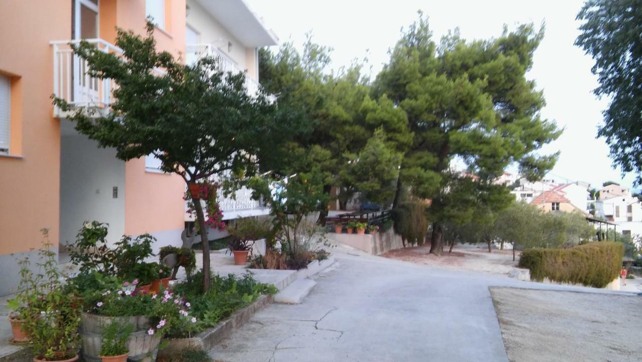 Apartmani Branko Vojnovic Omiš Exteriér fotografie